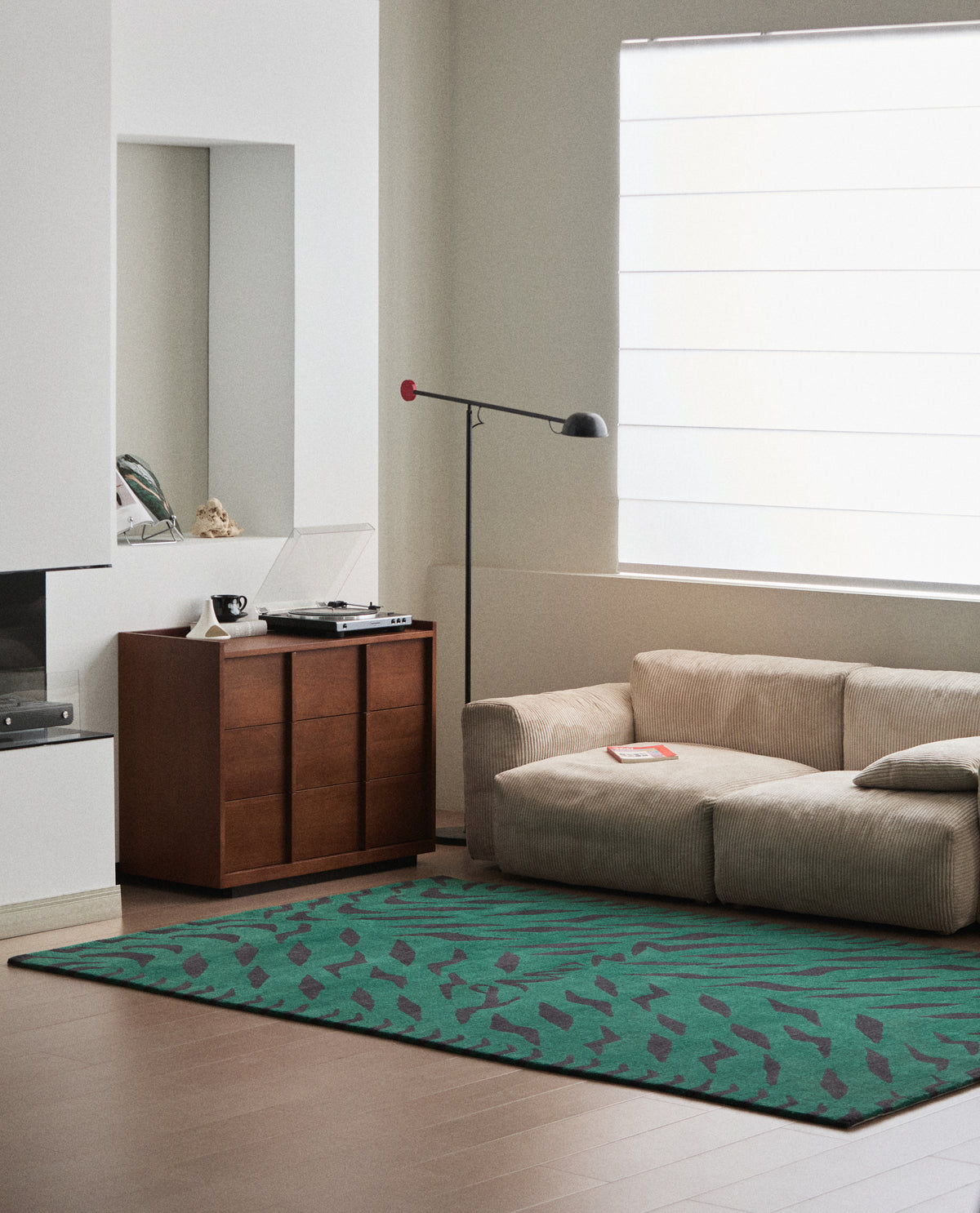Handwoven wool carpet with tiger pattern