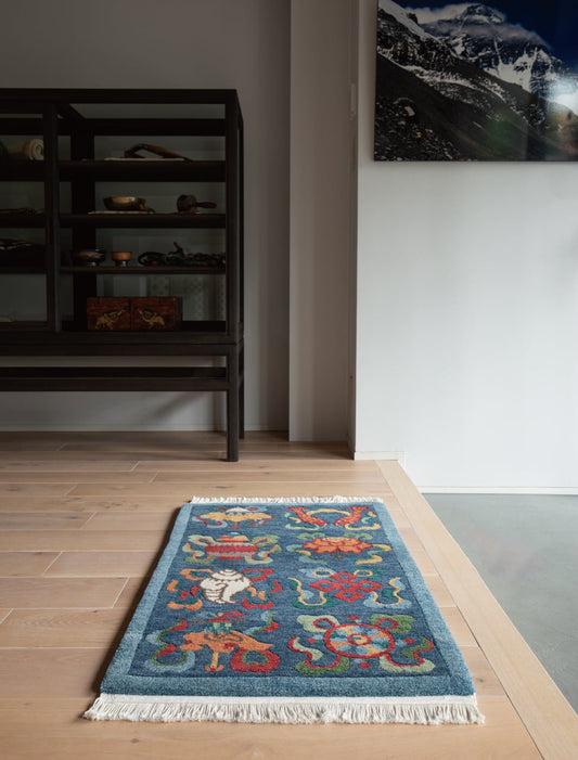 Handmade Wool Tibetan Rug with Eight Auspicious Symbols (Tashi Dargye) Pattern